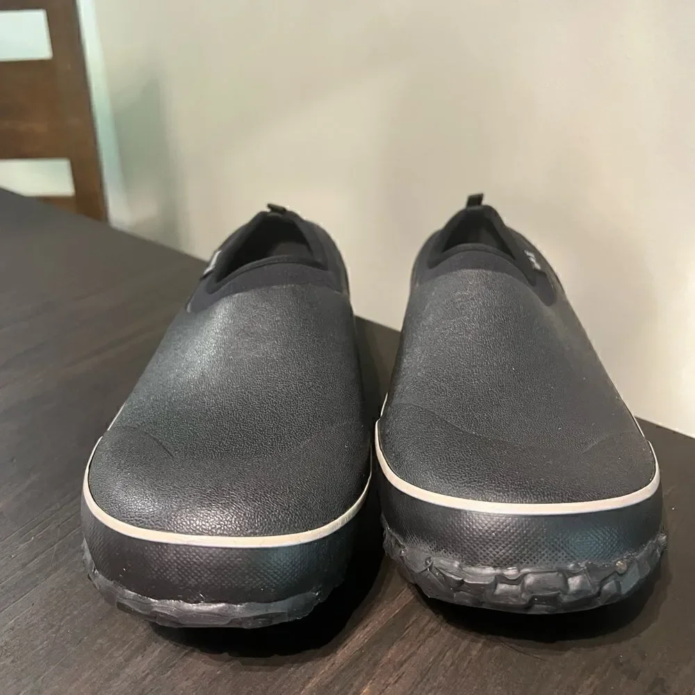 Kamik Perennial Shoe Men size 11